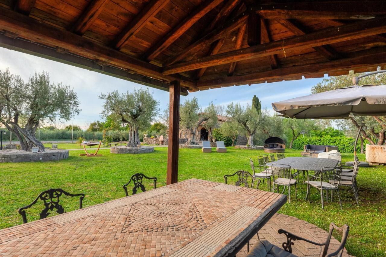 Roman Oasis Villa チャンピーノ エクステリア 写真